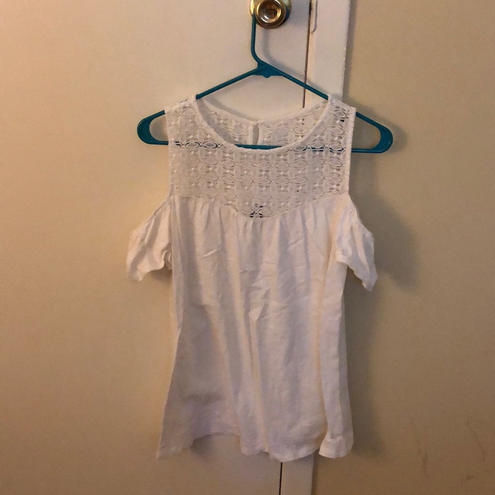 Small old navy cold shoulder white blouse
